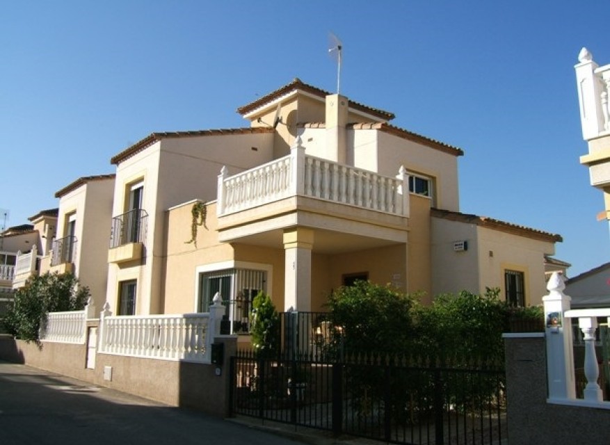 Re-Sale - Detached Villa - Algorfa - Montebello