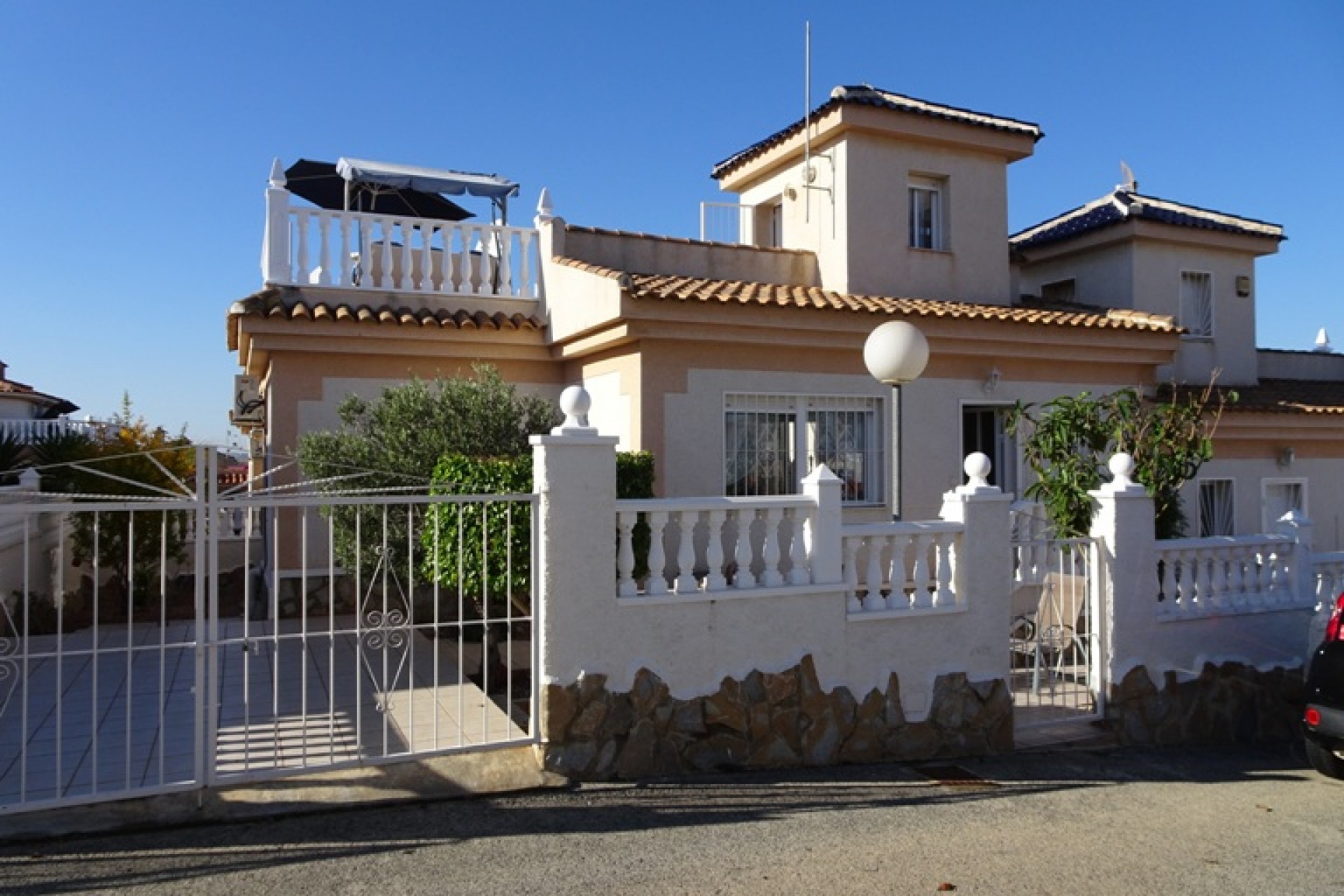 Re-Sale - Quad Villa - Benimar - Benimar II