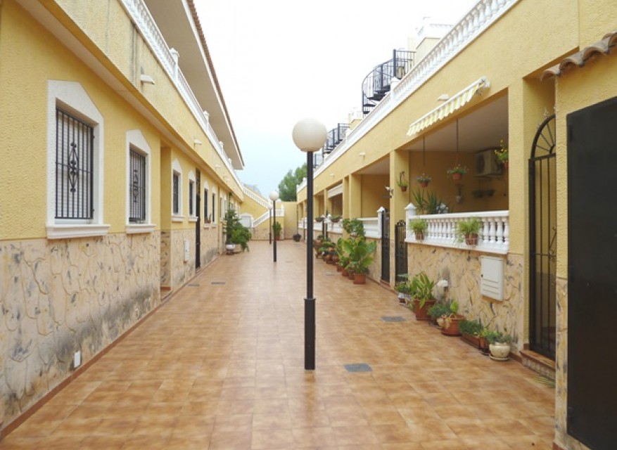 Reventa - Apartamento - Orihuela - San Bartolome
