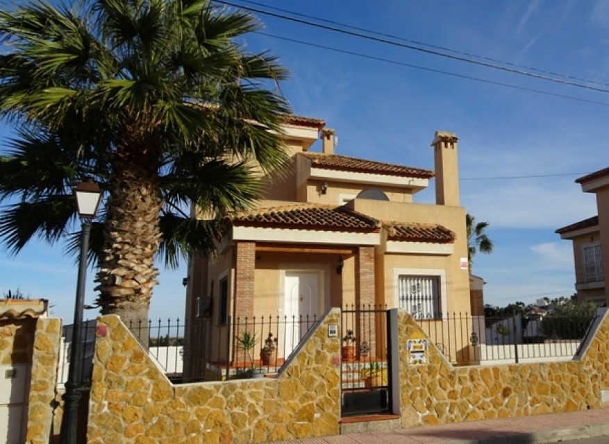 Reventa - Chalet - San Miguel de Salinas - Torrestrella