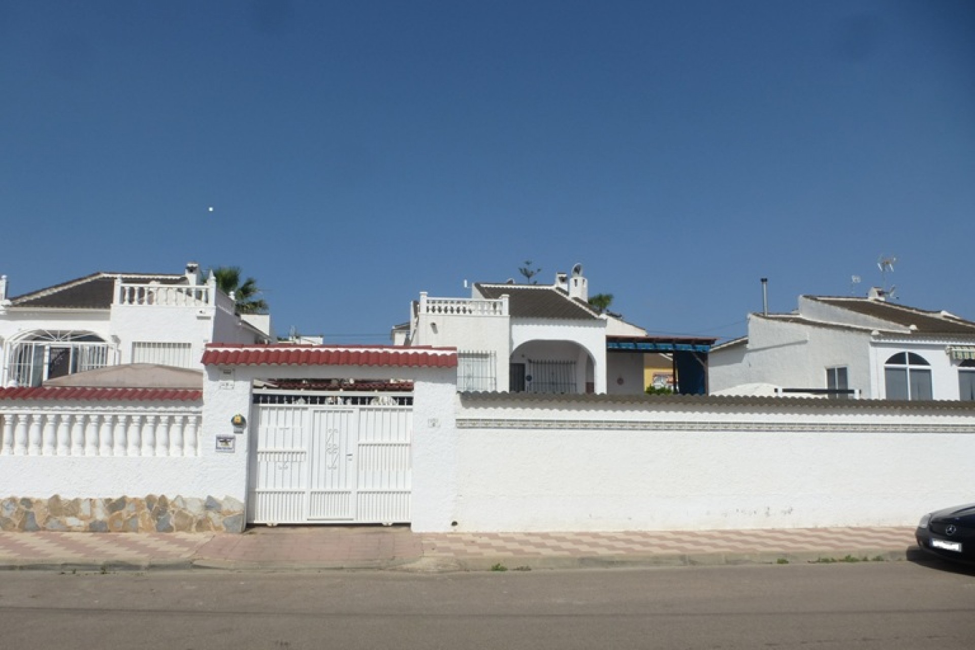 Videresalg - Frittliggende Villa - Torrevieja - San Luis