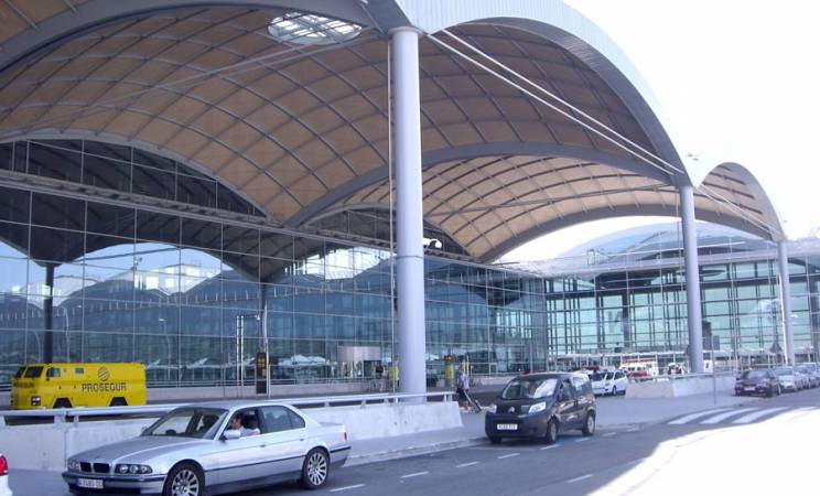 Ideas invited to improve Alicante-Elche Airport