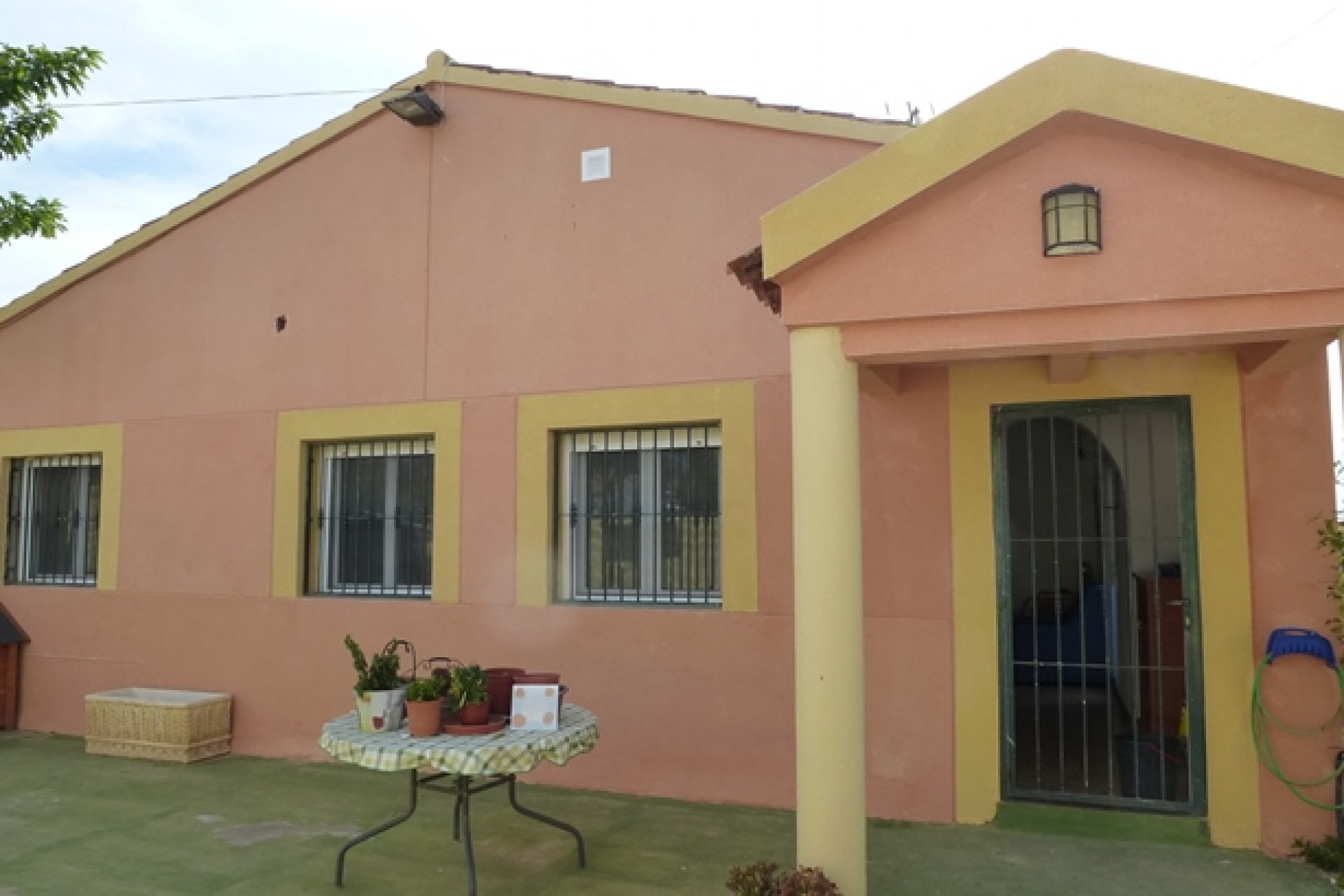 Re-Sale - Semi Detached Villa - Torrevieja - El Chaparral