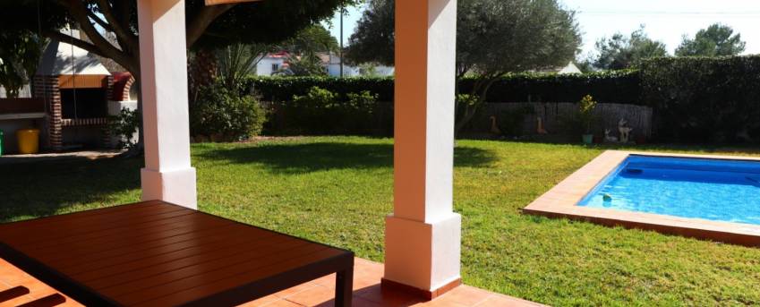 Cette maison de campagne à vendre à Benijófar est la retraite méditerranéenne que vous recherchez Cette maison de campagne à vendre à Benijófar est la retraite méditerranéenne que vous recherchez