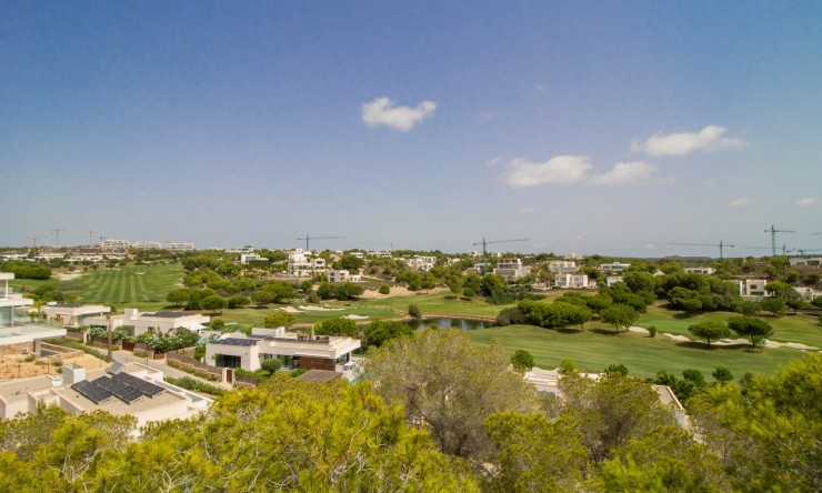 Re-Sale - Apartment - Las Colinas Golf Resort